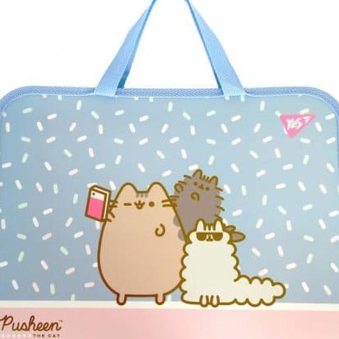 Папка-портфель пластиковий на блискавці з ручками А4. Pusheen. Yes 492316