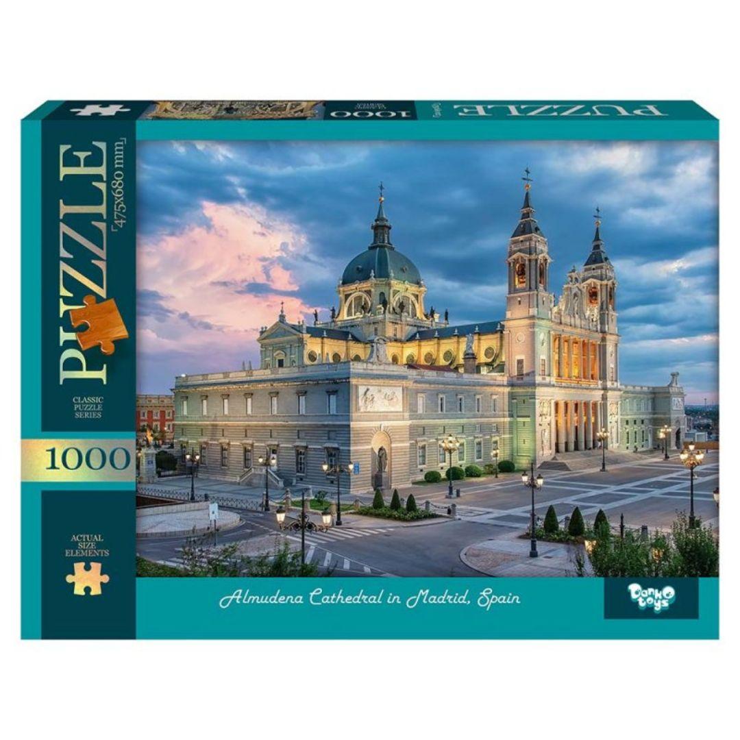 Пазл на 1000 елем. Almudena Cathedral in Madrid Spain. Данко тойс 1000-13-06